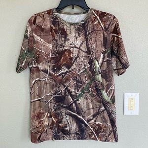 Realtree AP camo shirt size med